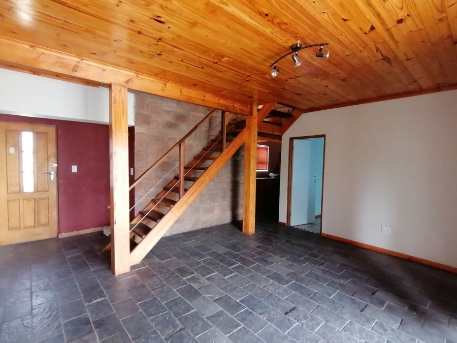 To Let 3 Bedroom Property for Rent in Country Club Western Cape